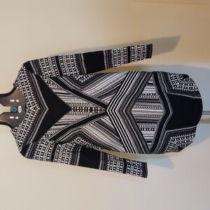 H&M Black and Whitw Geometric Dress XS